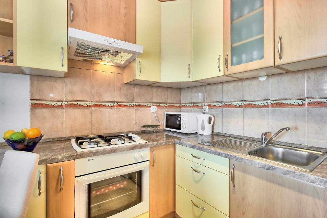 Lara Apartments Umag Eksteriør bilde